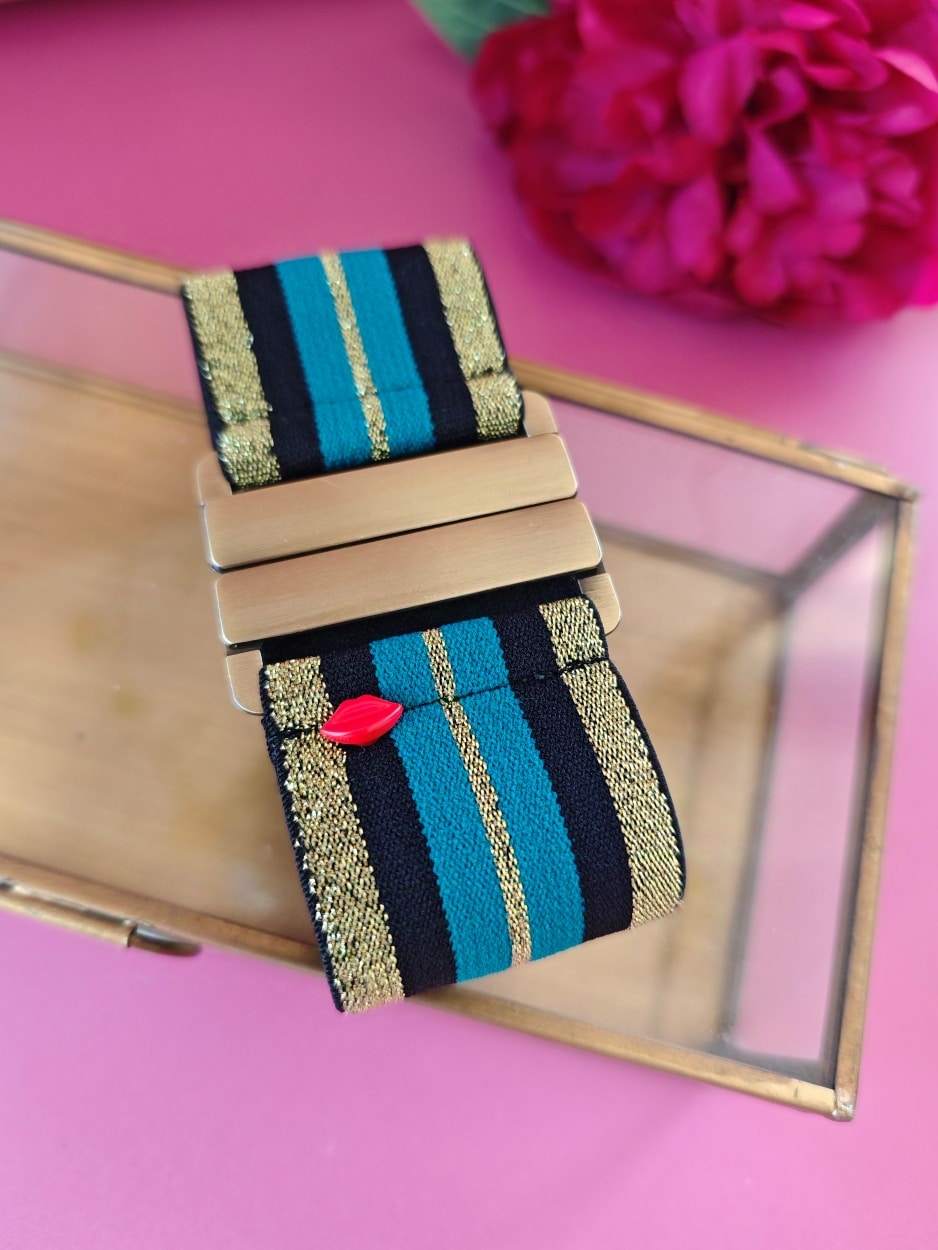 julie-pliee-boite-biais