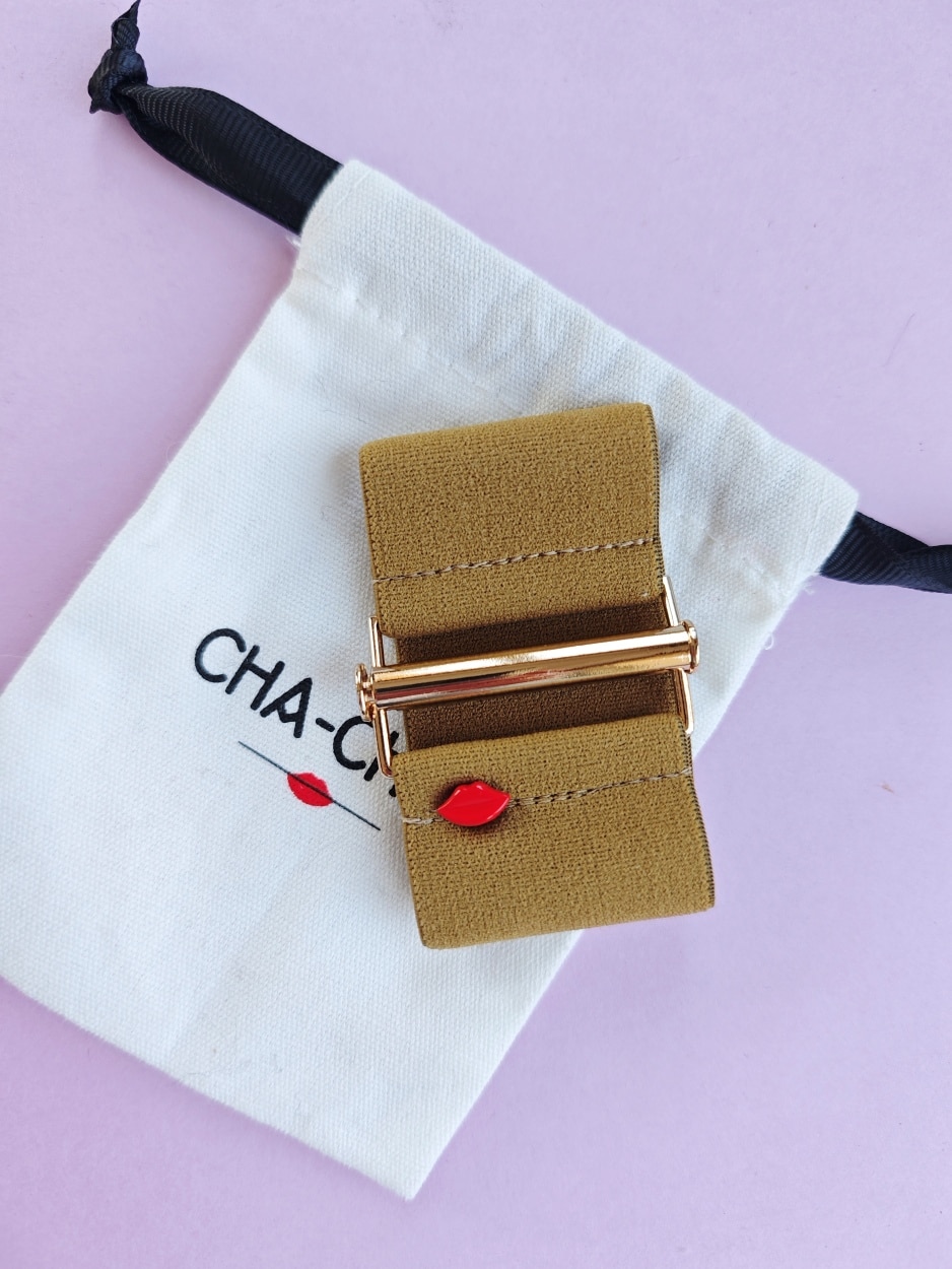 bracelet-manchette-elastique-gaya-vert-ocre4