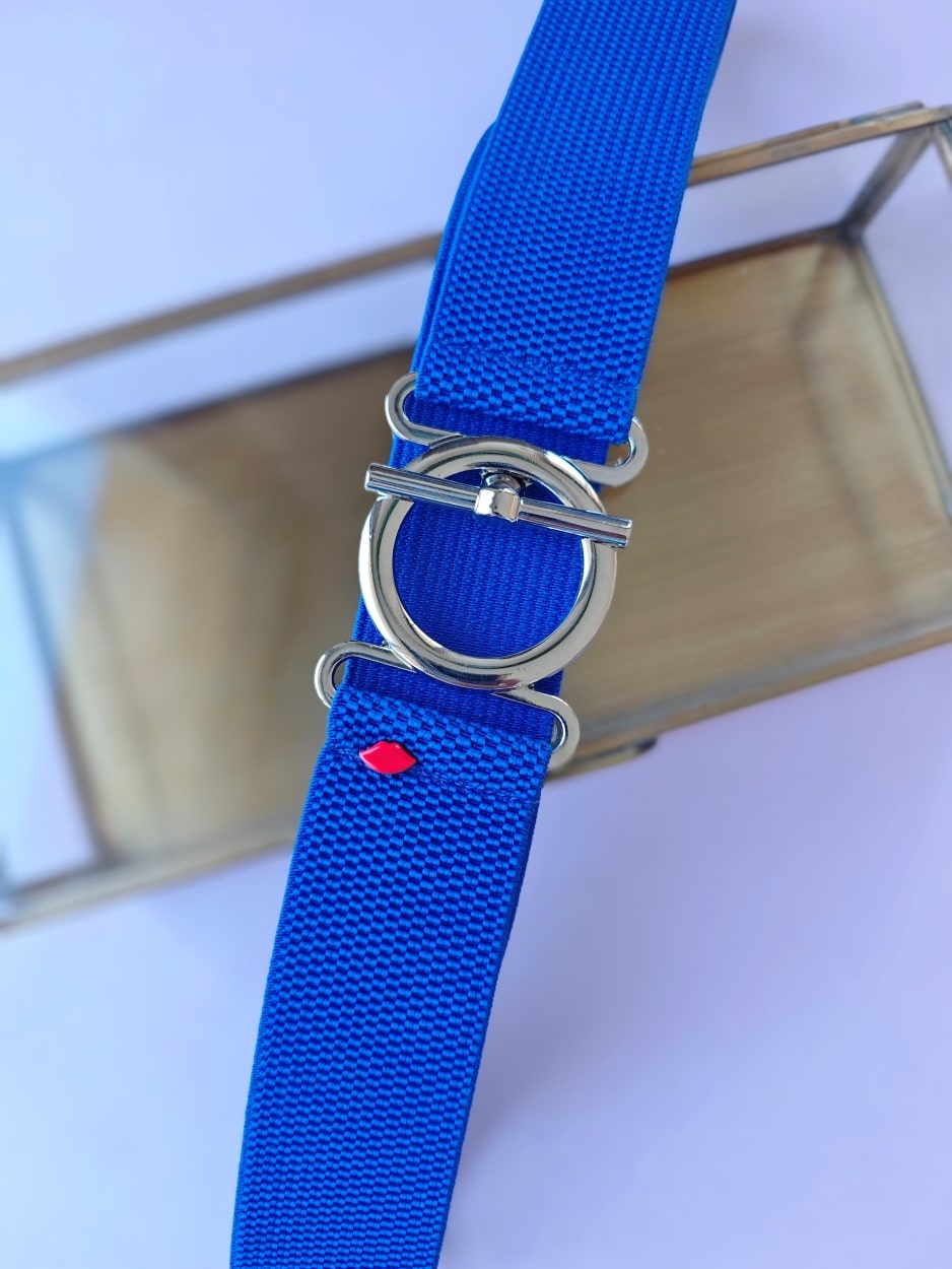 ceinture-elastique-chiara-bleu-electrique-anneau3