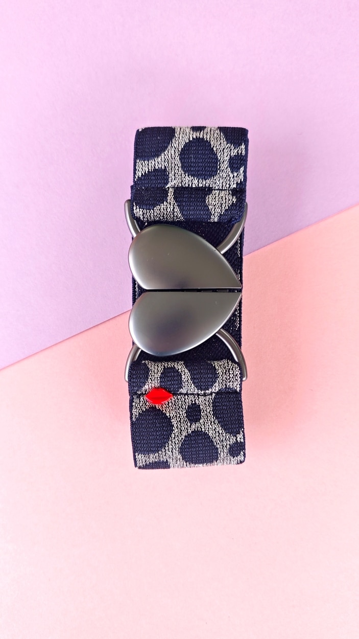 ceinture-elastique-madonna-coeur-noir