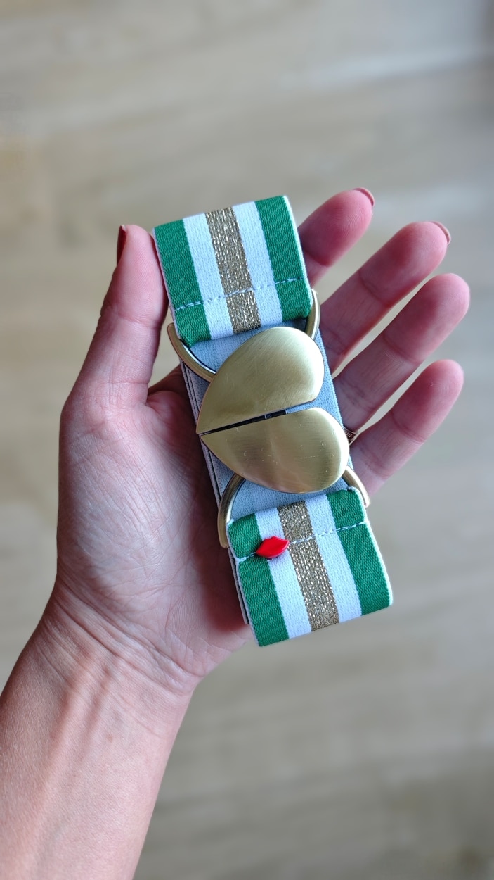 ceinture-elastique-emilia-vert-doré-coeur-brossé