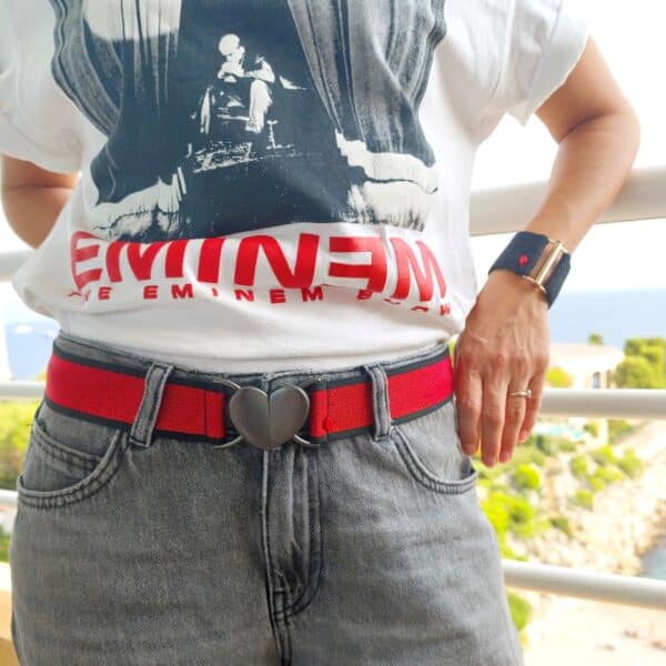 ceinture-elastique-rouge-noire-ramona-portee-tee-shirt-jean3